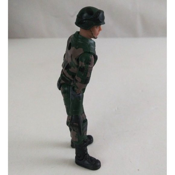 M&C Elite World Peacekeepers Military Soldier 4" Action Figure (B) - Picture 2 of 6